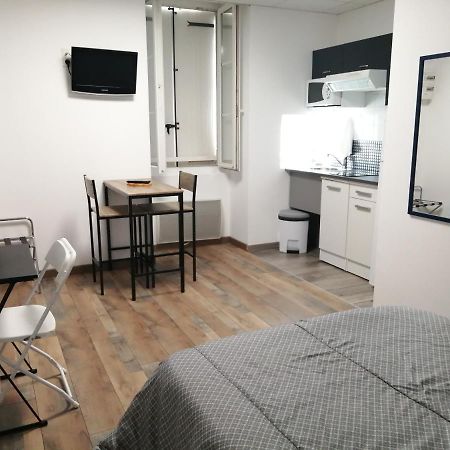 Studio centre ville de Souillac entre Sarlat et Roquamadour à la nuité Extérieur photo